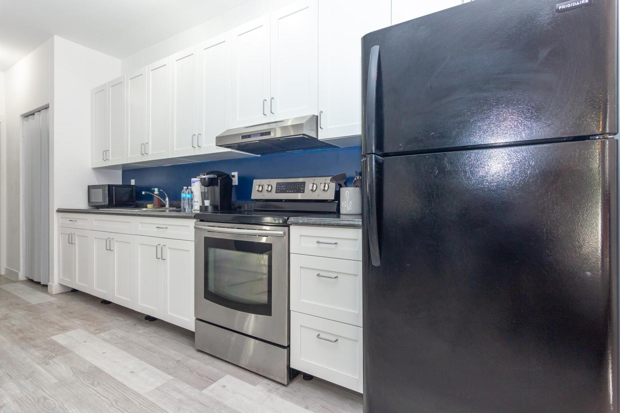 1 Bedroom Apartment - Midtown Miami Exterior photo